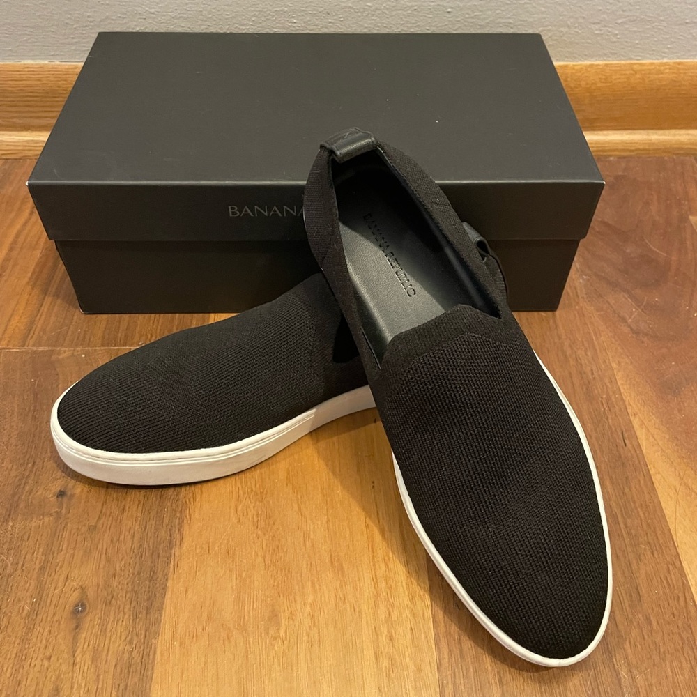 Banana Republic Sustainable Flyknit Slip On Sneakers